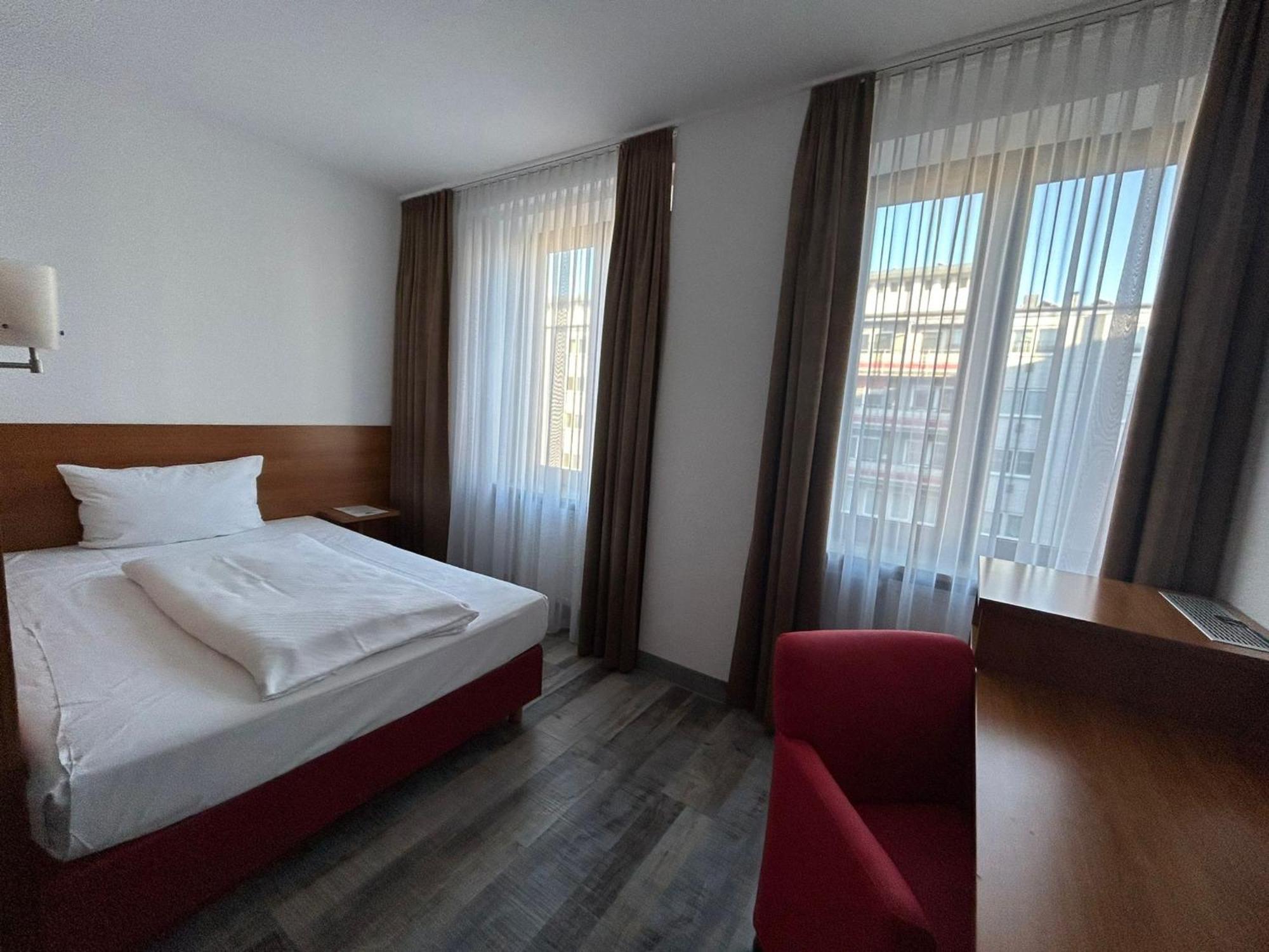 Hotel Fackelmann Nürnberg Eksteriør billede